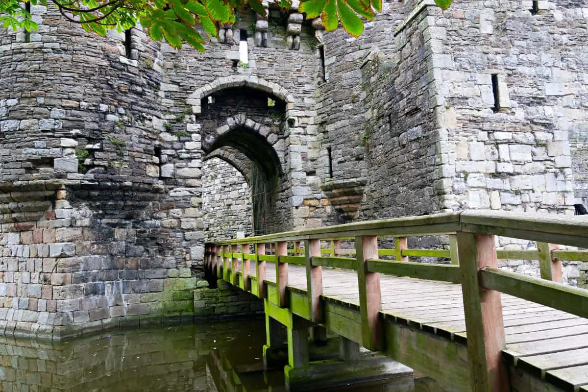 Beaumaris castle bridge